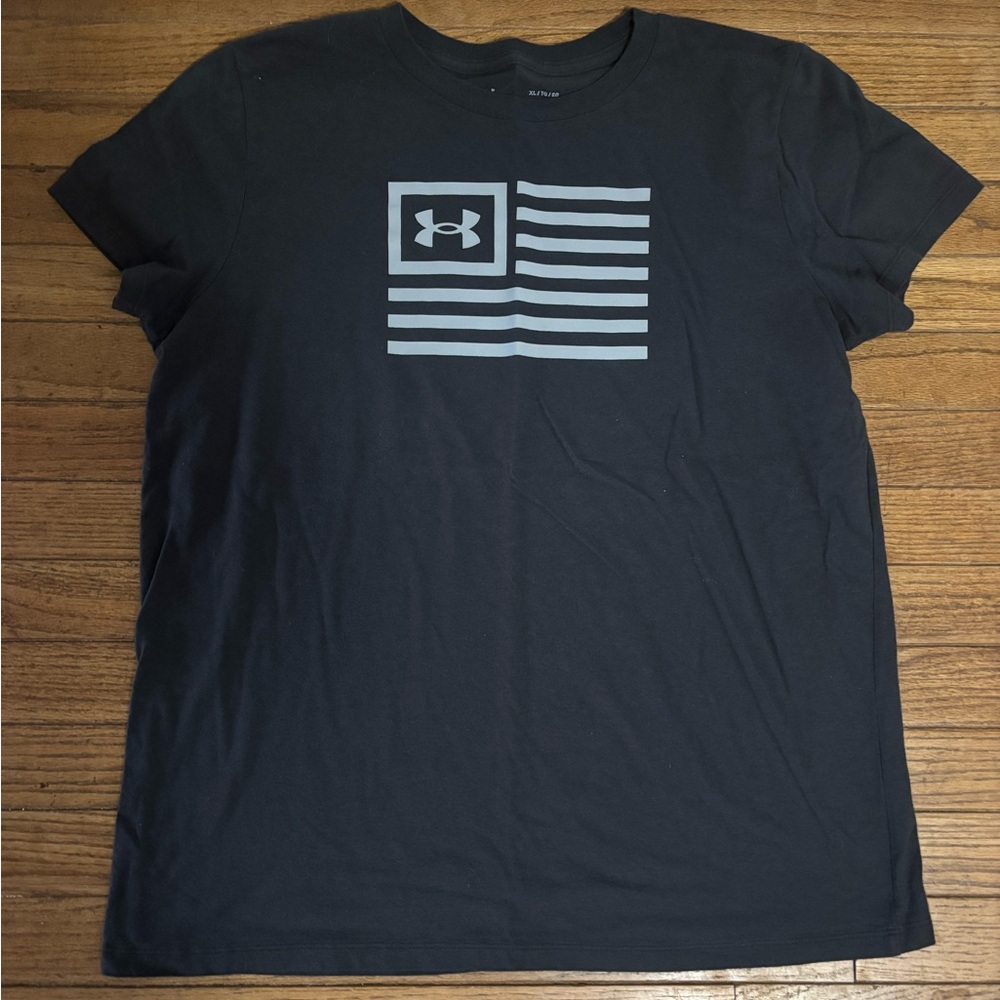 Under Armour Black Short Sleeve Tee